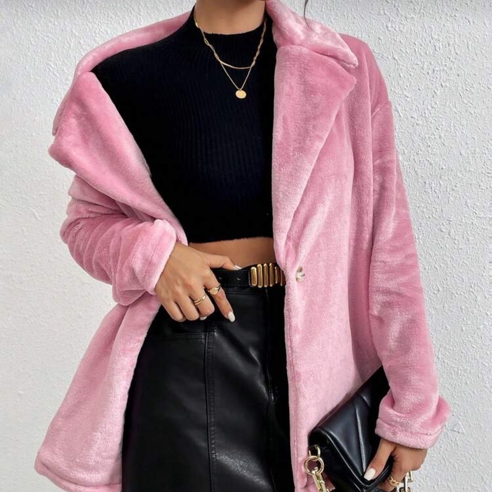 NWOT! Large Collared Soft Pink Teddy Jacket